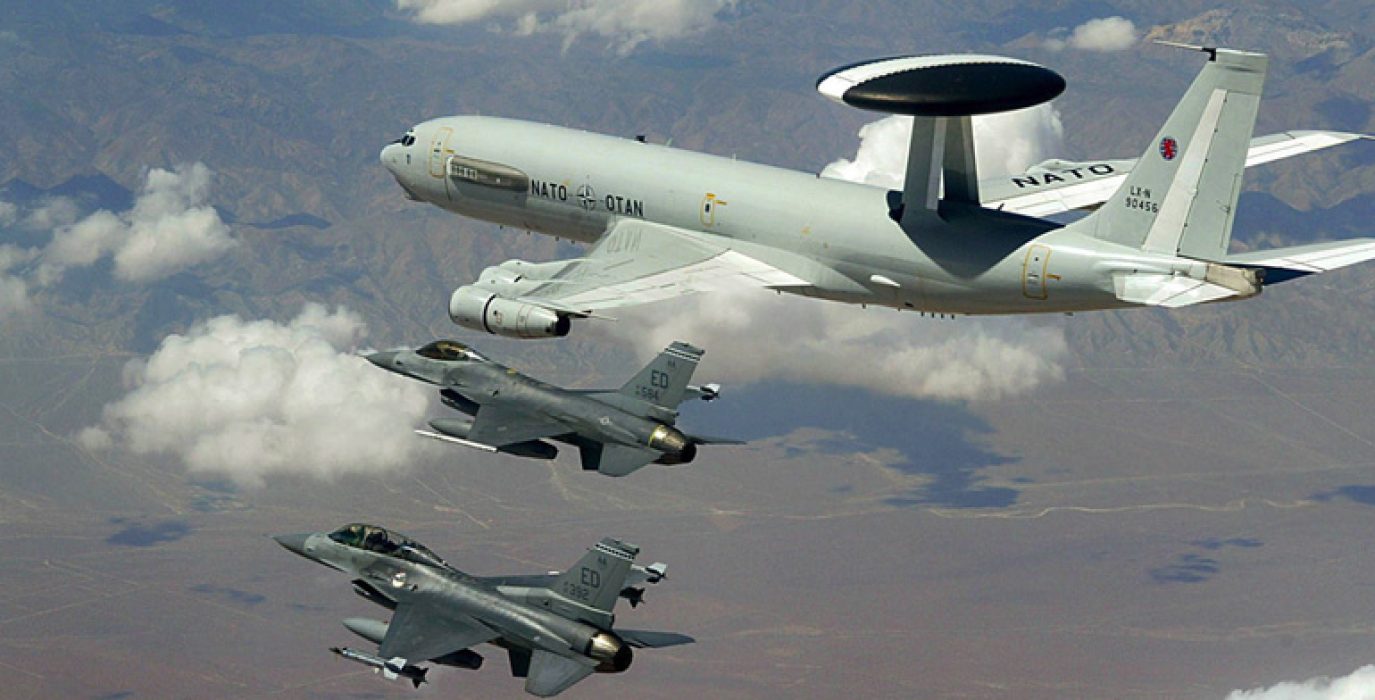 Aviones de guerra de la OTAN.
