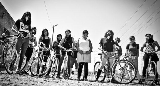 También se proyecta un trailer del colectivo Ovarian Psycos Cycle Brigade.