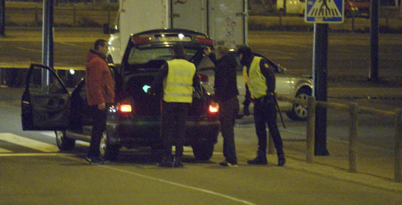 Actuación policial el pasado sábado en el parking sur de la Expo. Foto: Pablo Ibáñez (AraInfo).