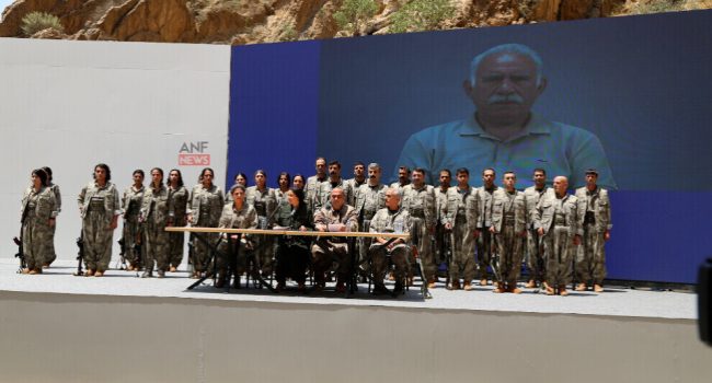 Ceremonia de desarme del PKK en Sulaymaniyah | Foto: AFN