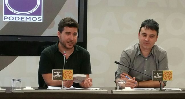 Escartín y Sierra durante la rueda de prensa. Foto: Podemos