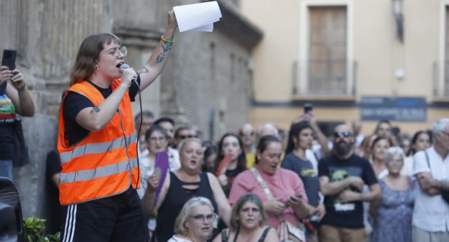 Concentración en Zaragoza contra los desahucios: "Por todas las Maricarmen" | Foto: @InquilinasZgz