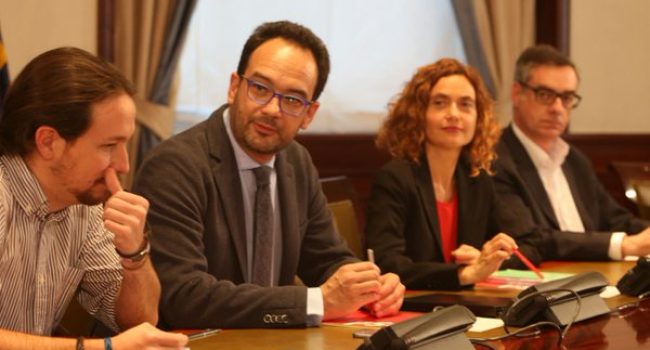 Un momento de la reunión. Foto: @PSOE