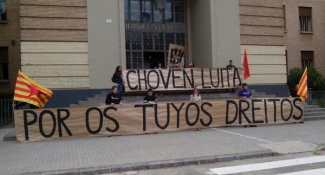 Ambas organizaciones protagonizaron un acto en la Facultad de Filosofía de Zaragoza.