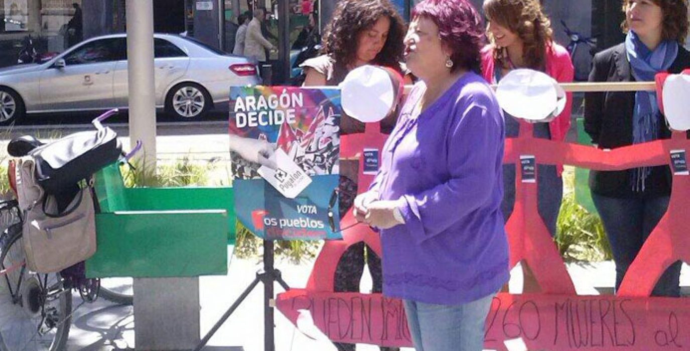 Asun Gulina durante el acto a favor del derecho a decidir de las mujeres.