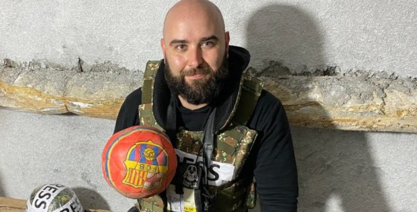 El periodista Pablo González en una imagen de archivo de su cuenta de Twitter (@pabVis).