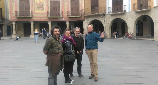 Paniello a la derecha de la imagen.