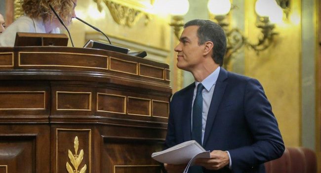 Sánchez durante el debate de investidura. Foto: Congreso