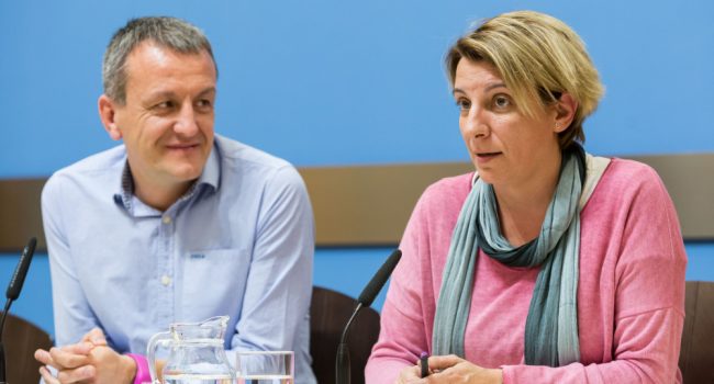 Fernando Rivarés y Leticia Crespo. Foto: Miguel G. García (AZ)