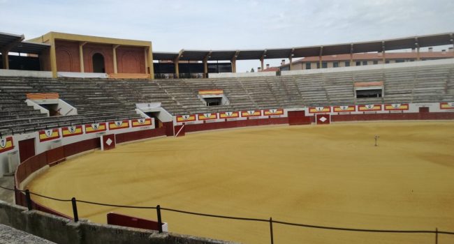Plaza de toros de Exeya.