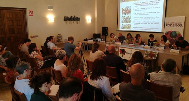 La jornada se celebró este viernes en Carinyena. Foto: Podemos Aragón