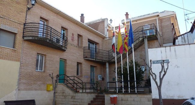 Ayuntamiento de Polinyino/Poleñino. Foto: Wikipedia