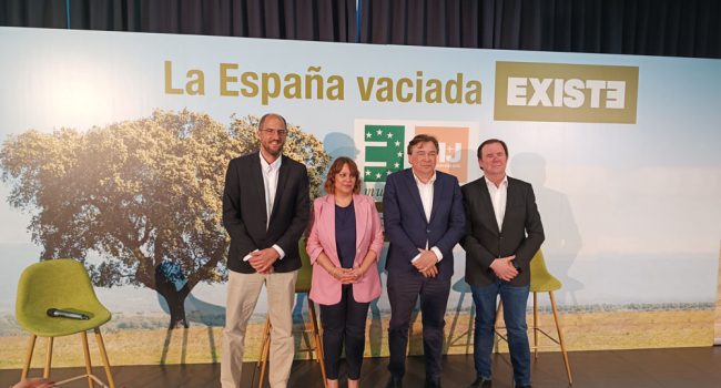 Jorge Serrano, Vanessa García, Tomás Guitarte y Ángel Montealegre, cabezas de lista de Existe | Foto: Aragón Existe