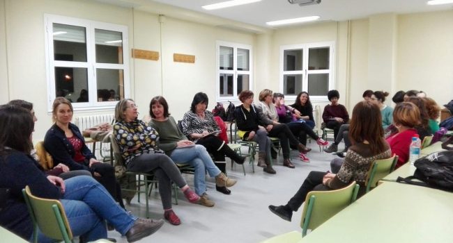 Primera asamblea 8M Teruel. Foto: 8M Teruel.