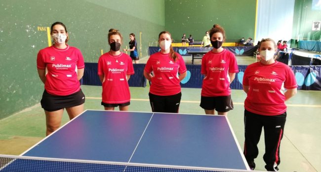 Las chicas del Publimax de Primera División estatal. Foto: FATM