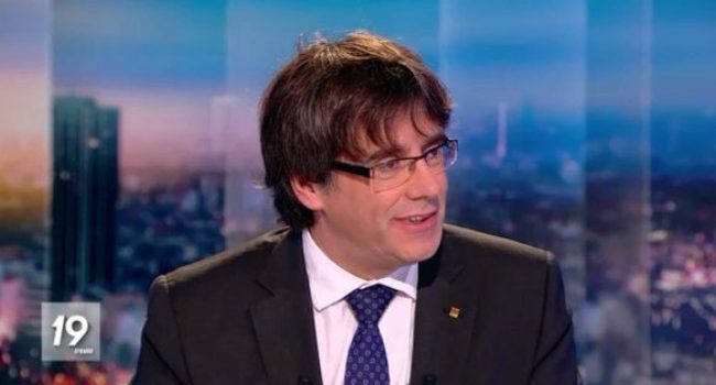 Puigdemont durante la entrevista emitida este viernes por la televisión belga. Foto: RTBF