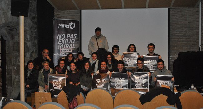 Asistentes al acto de Fraga. Foto: Purna