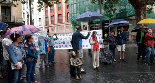 Acto de RAPA en la plaza San Felipe. Foto: @MaribelMtnez