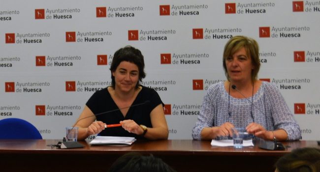 Pilar Novales y Silvia Mellado en rueda de prensa.
