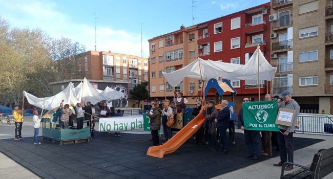 Reclaman “arbolado y sombreados” en los parques de juegos infantiles “ante las olas de calor”