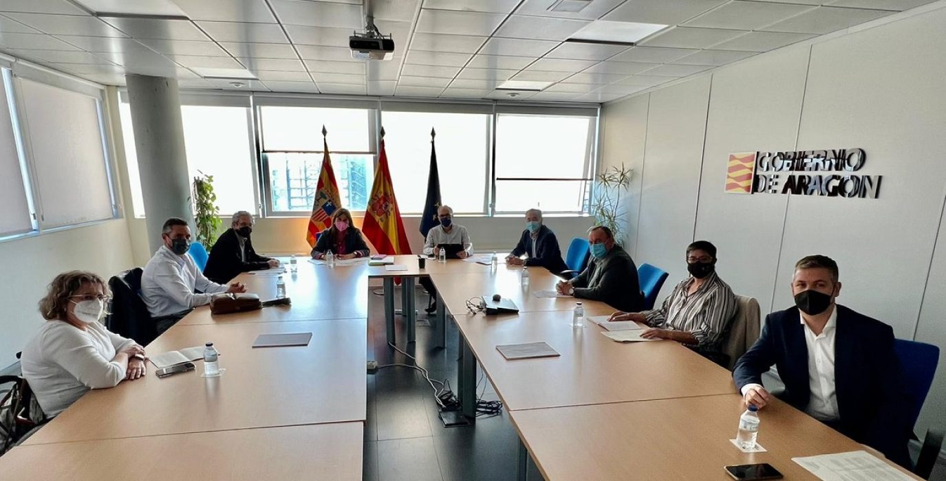 Reunión CERMI-Aragón con Sira Repollés DGA