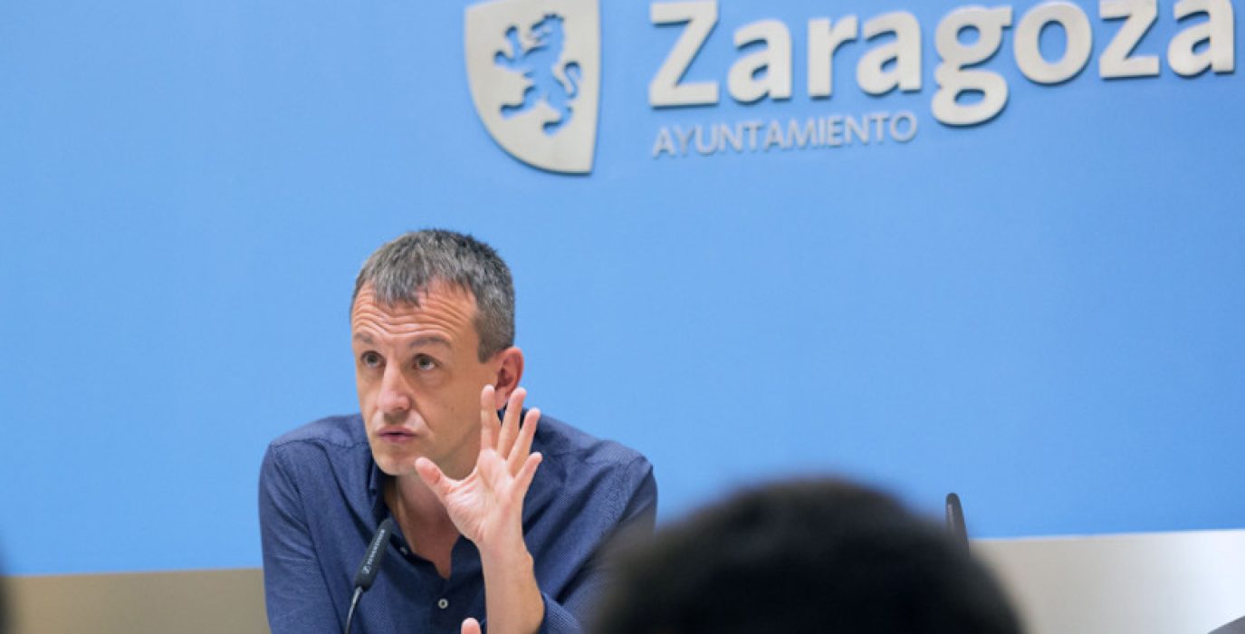 Fernando Rivarés.