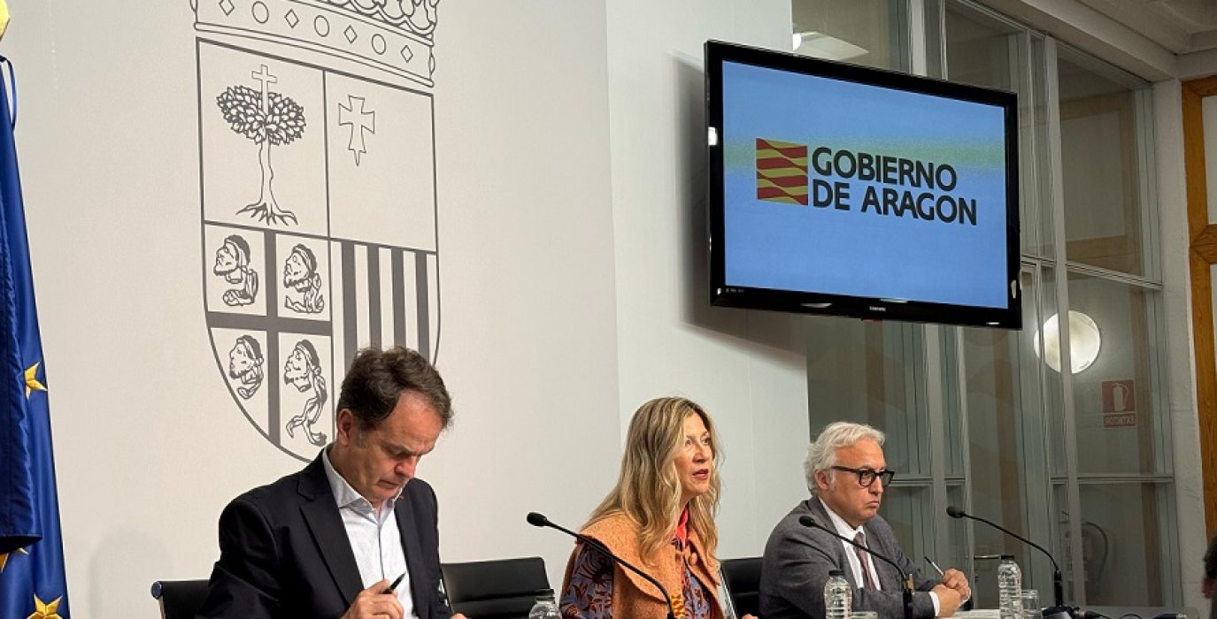 Roberto Bermudez de Castro Mar Vaquero DGA Gobierno de Aragón Rapapolvo del TSJA al sectarismo del PP en la DGA por vulnerar “el derecho fundamental a la libertad sindical”