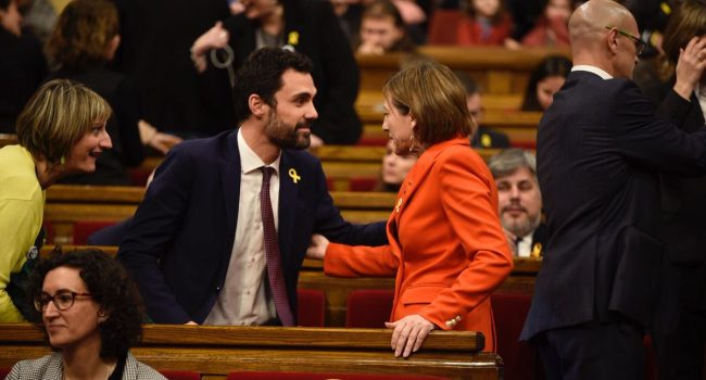 Forcadell felicita a Torrent tras conocer su nombramiento. Foto: ERC