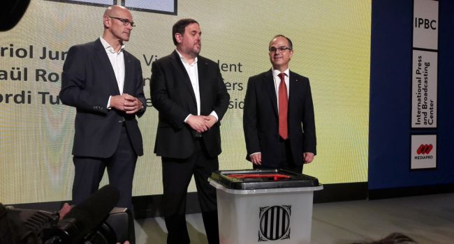 Junqueras, Romeva y Turull. Foto: @Govern