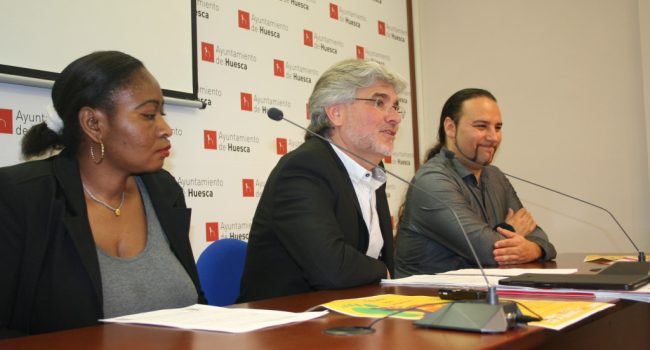 Hawa Dao, Manuel Rodríguez y Luis Escudero en rueda de prensa.