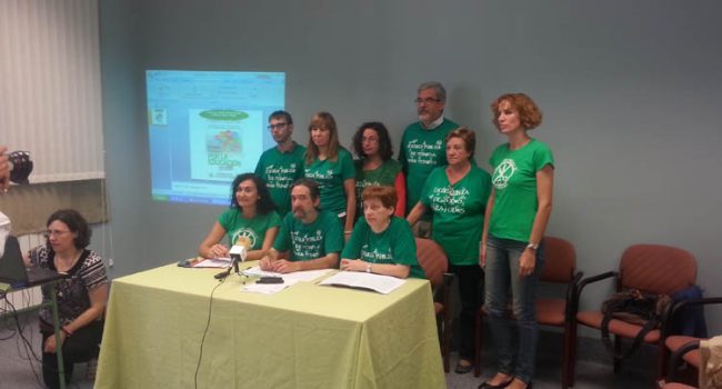 Zaragoza, 1 de octubre de 2013.- Rueda de prensa de las tres Plataformas. Foto: Fapar