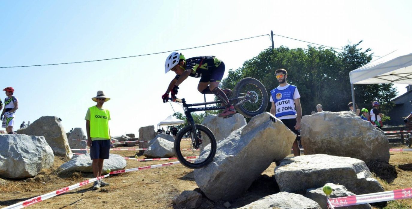 Poldo Sillué en la Copa Barcelona de Bike Trial. Foto: Ayuntamiento de Mequinensa.