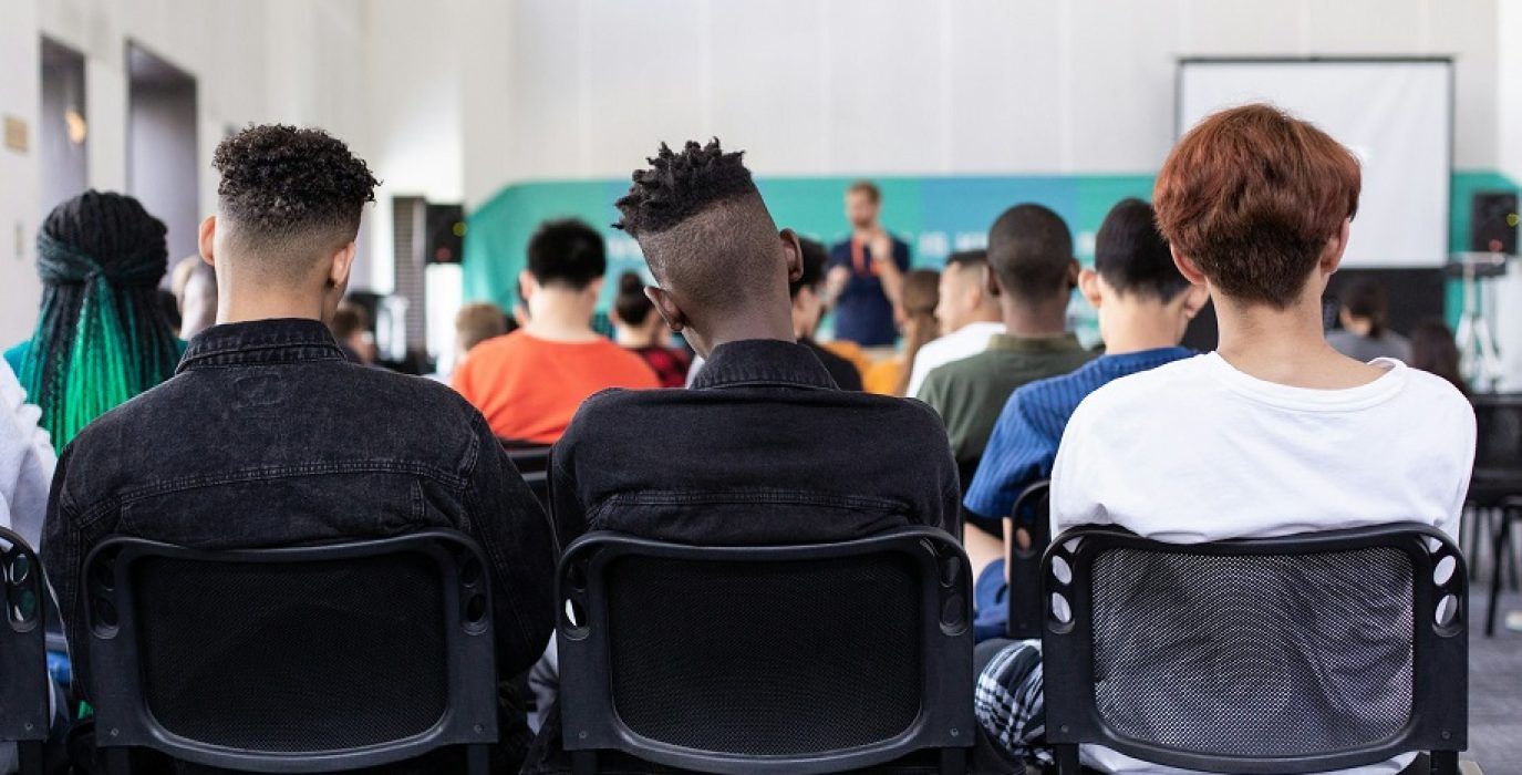 CGT Enseñanza no apoya las plantillas docentes del curso 2025-26 por considerarlas insuficientes