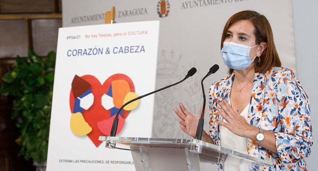 Sara Fernández en la presentación de los actos de la semana del Pilar. Foto: Daniel Marcos (AZ)