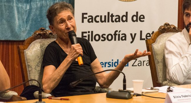 Silvia Federici, el pasado jueves en la Universidad de Zaragoza. Foto: Pablo Ibáñez (AraInfo)