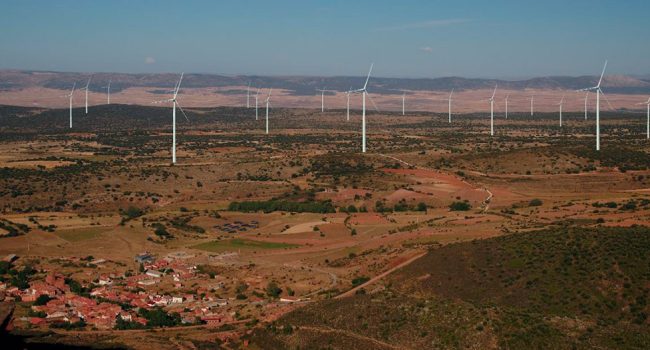 Simulacion de aerogeneradores en Peracense, imagen del proyecto de Forestalia