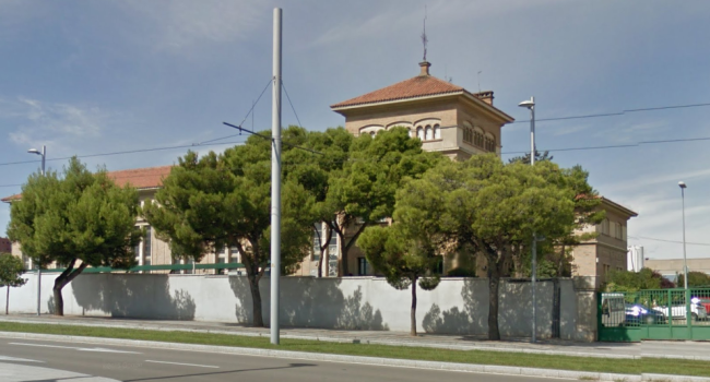 Imagen del edificio derribado.