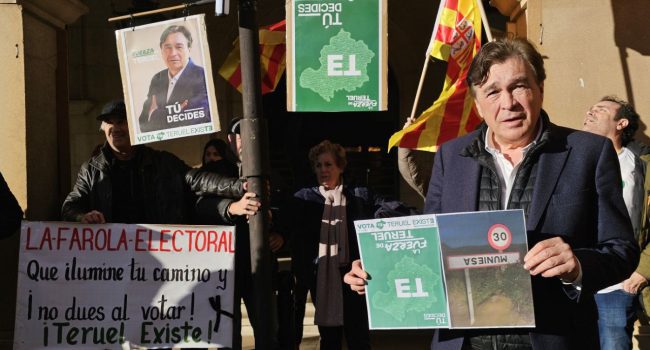 Tomás Guitarte en el arranque de campaña electoral de Teruel Existe.