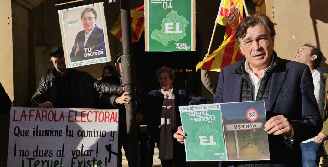 Tomás Guitarte en el arranque de campaña electoral de Teruel Existe.