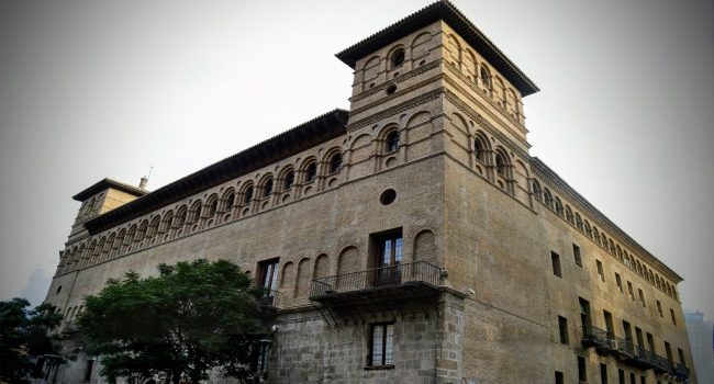 TSJA Tribunal Superior de Justicia de Aragón Palacio renacentista aragonés de los Luna