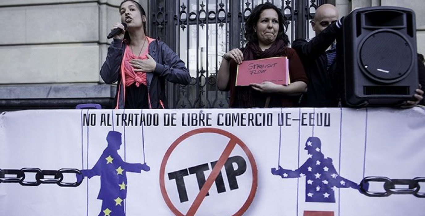 Protestas contra el TTIP en Zaragoza. Foto: Primo Romero
