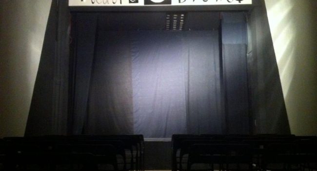 Teatro Bicho se encuentra en la calle Pilar Lorengar 14 de Zaragoza.