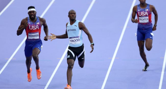 Tebogo, nuevo campeón olímpico del doble hectómetro | Foto: @WorldAthletics