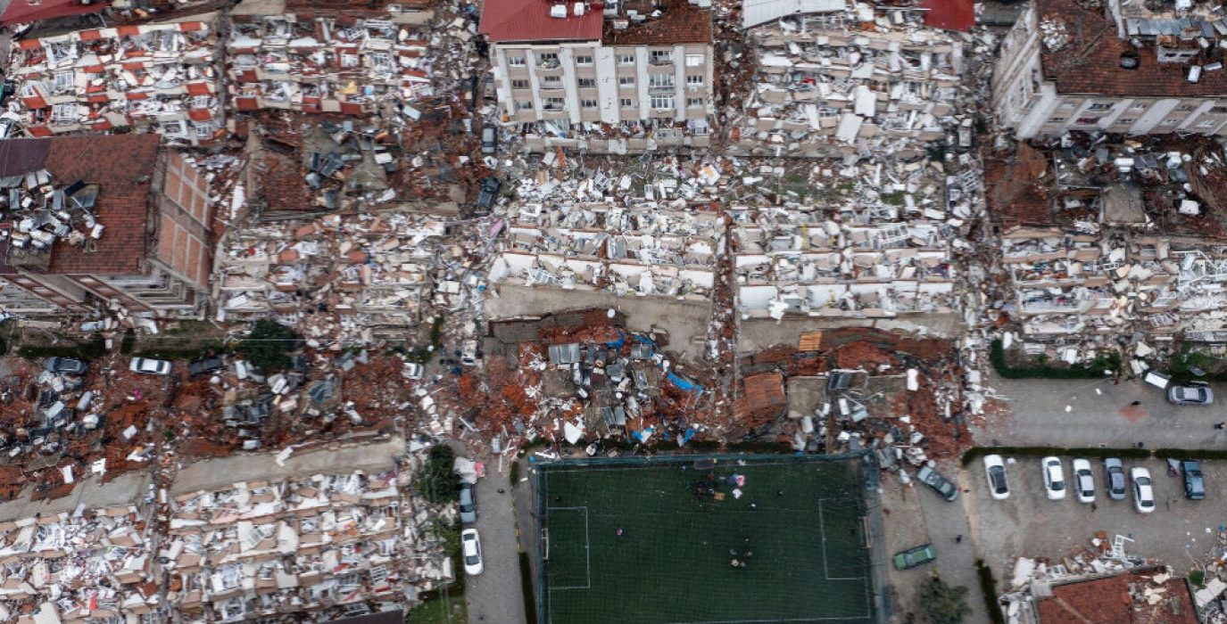 Devastación tras los terremotos en Kurdistán | Foto: ANF News
