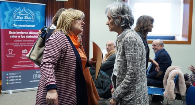 (Archivo) La consejera de Educación del Gobierno de Aragón, Tomasa Hernández, en un acto institucional | Foto: DGA