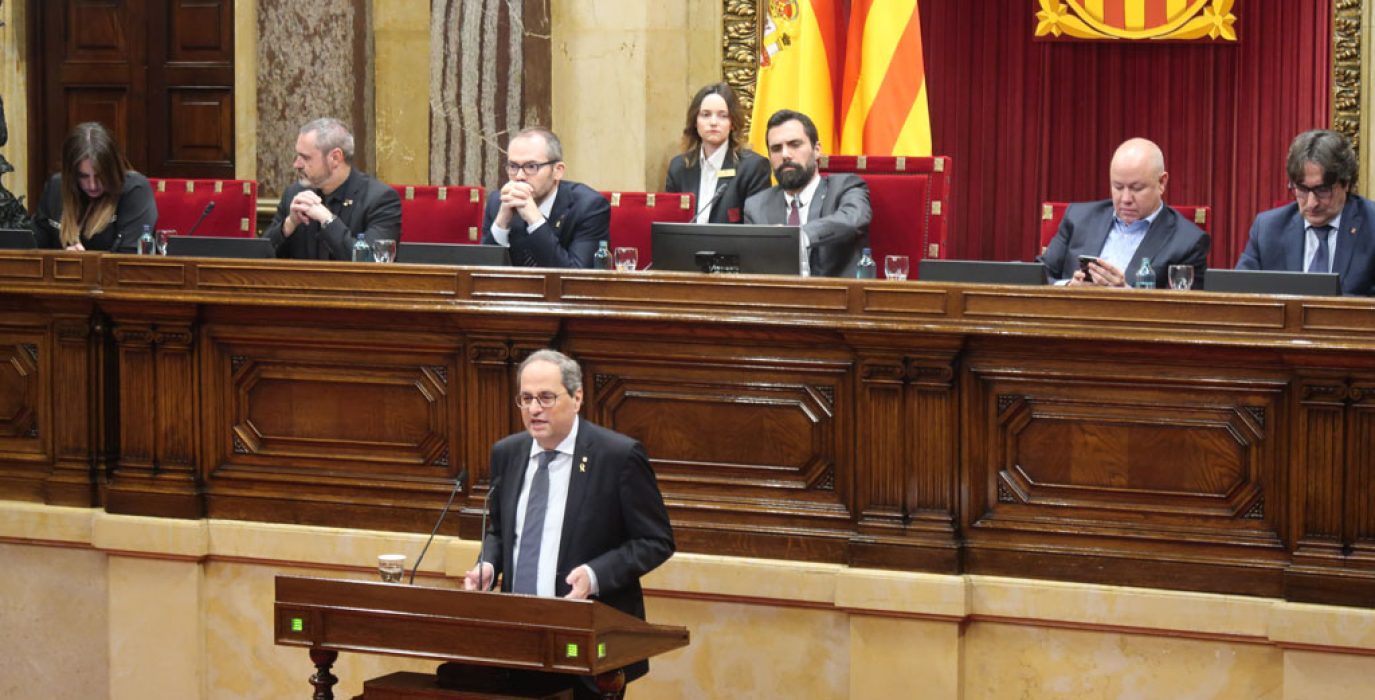 Intervención de Torra durante el pleno del Parlament de Catalunya de este sábado. Foto: @parlamentcat