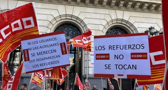 Una de las muchas protestas protagonizadas por las trabajadoras de ayuda a domicilio del Ayuntamiento de Zaragoza | Foto CCOO Aragón