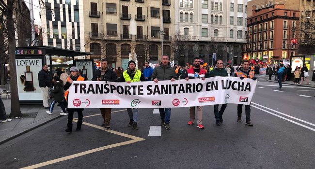 Manifestación en Zaragoza convocada por el colectivo de Transporte Sanitario en Lucha de Aragón | Foto: @saulesclarin