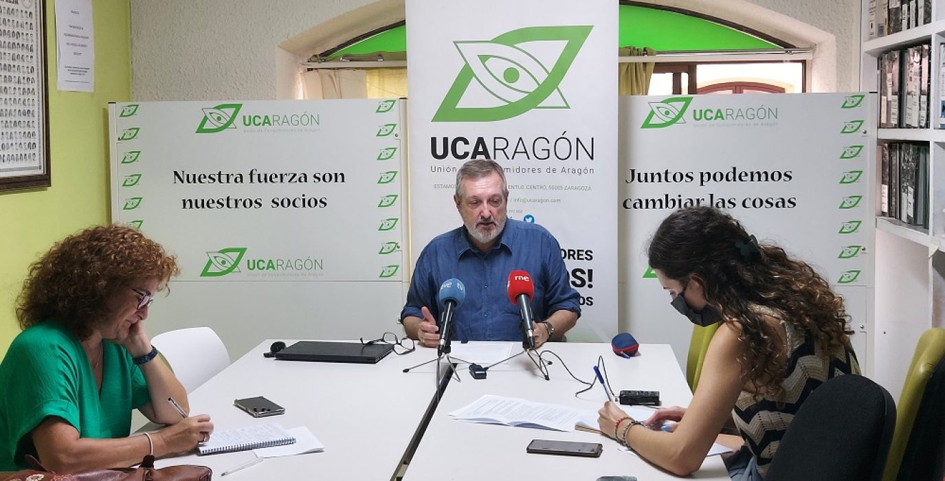 UCARAGÓN denuncia al festival Vive Latino de Zaragoza “por la prohibición ilegal de entrar con comida y bebida”