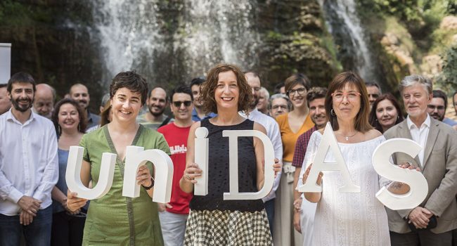 Mellado, Luquin y Grimal en el acto de UNIDAS en Muel.